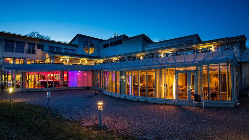 Aronsborgs Konferenshotel Balsta Exterior photo